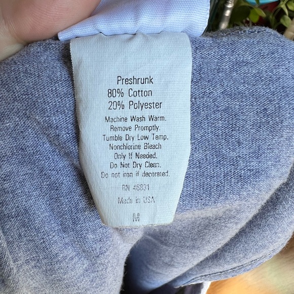 Men’s vintage 1995 Signal art wear Tasmanian devil at my age tank top - Picture 3 of 16